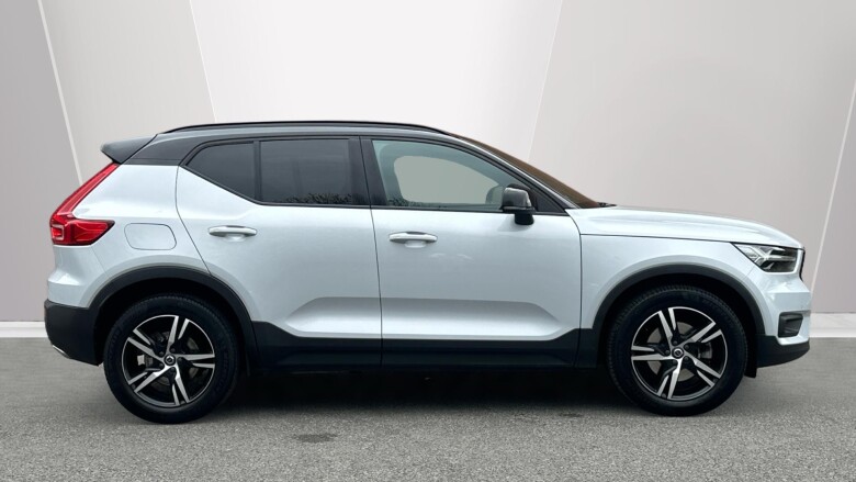Volvo Xc40 2.0 D4 [190] R DESIGN 5dr AWD Geartronic Diesel Estate